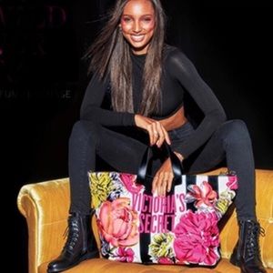 🌟Victoria Secret Tote Bag🌟NWT
